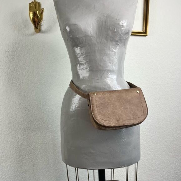 Anthropologie Handbags - Anthropologie Hazel Convertible Belt Bag Crossbody